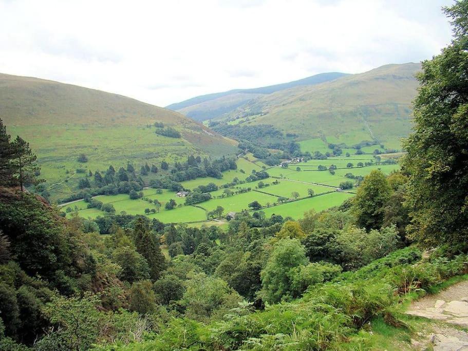 Brynhyfryd Cottage Aberaman Exterior foto
