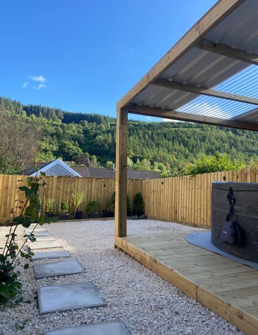 Brynhyfryd Cottage Aberaman Exterior foto
